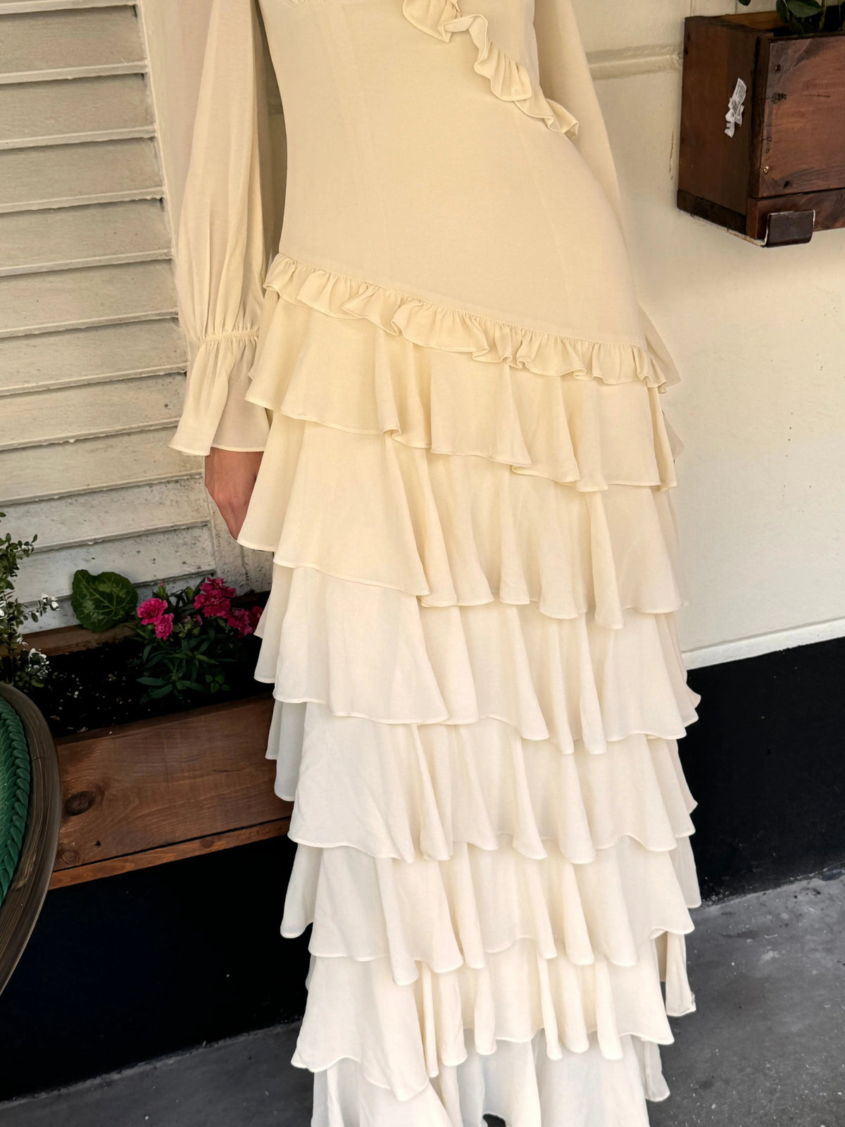 ALB RUFFLE DRESS