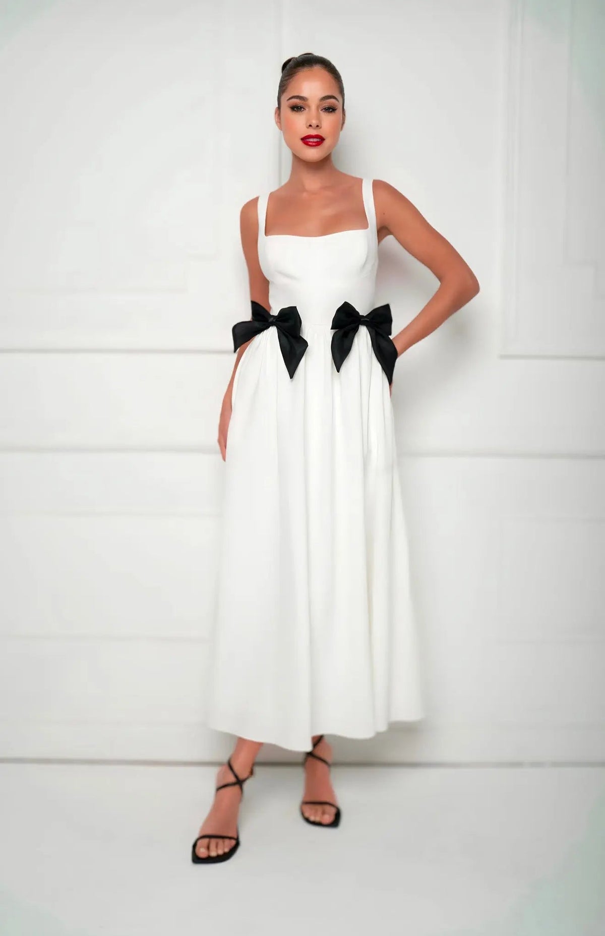 BOW MIDI DRESS WHITE