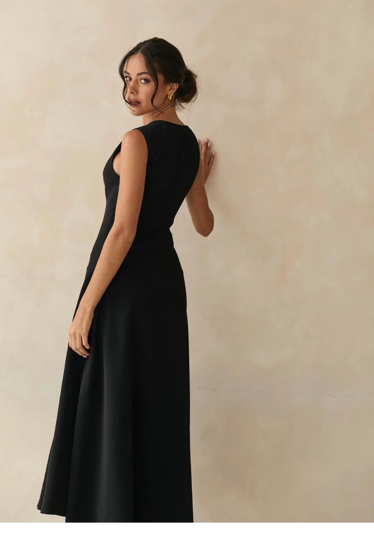 BLACK CITY DRESS