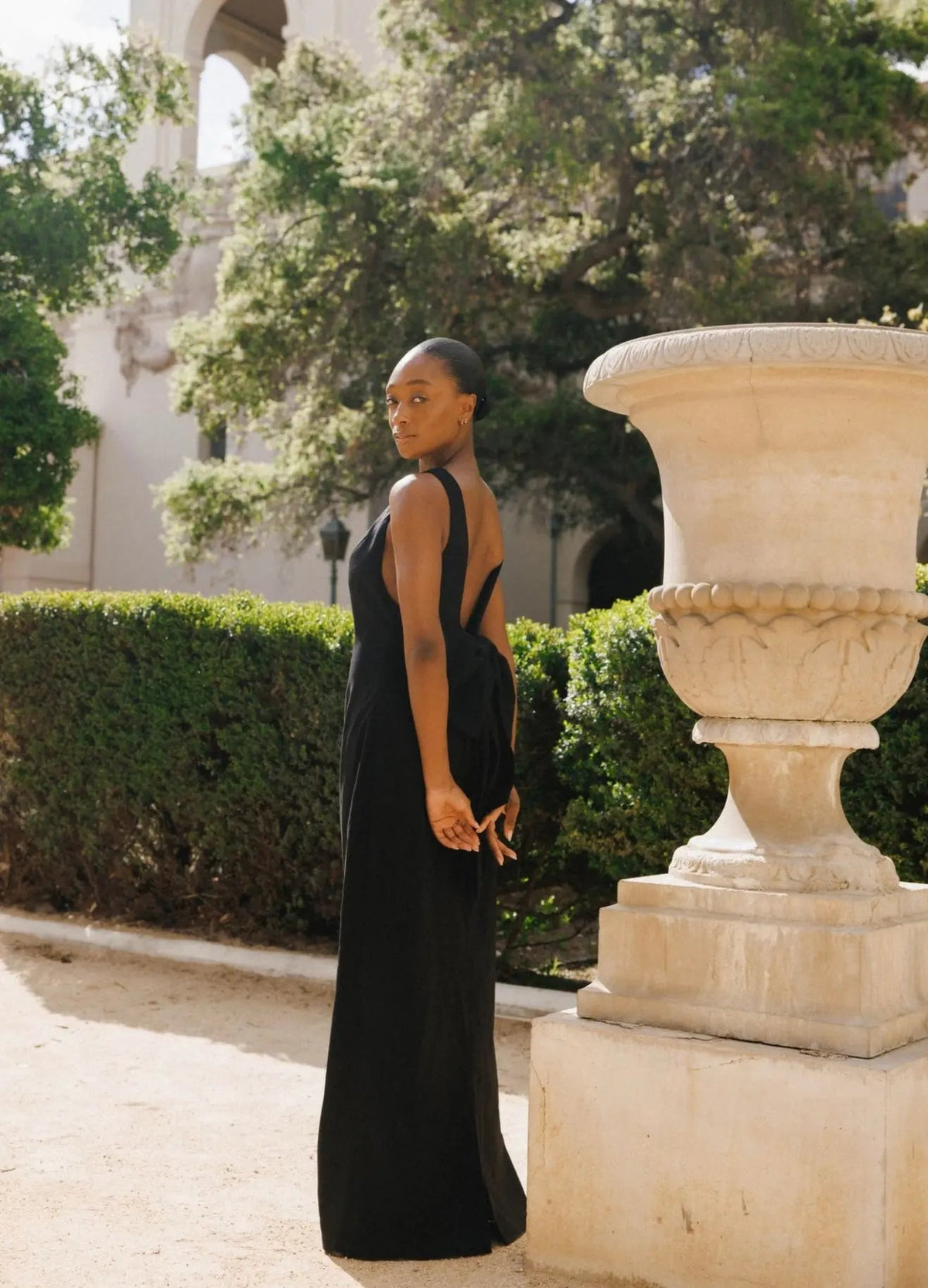 BOW MAXI DRESS BLACK