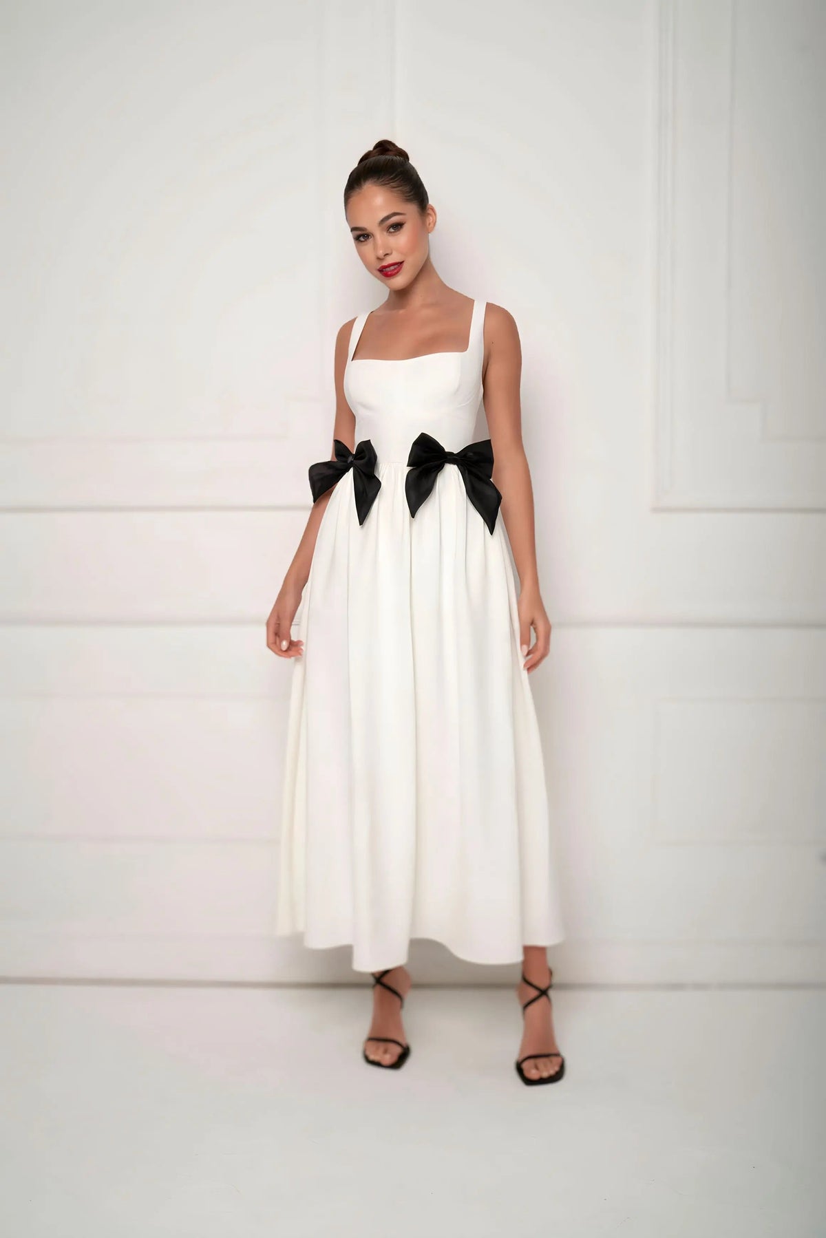 BOW MIDI DRESS WHITE