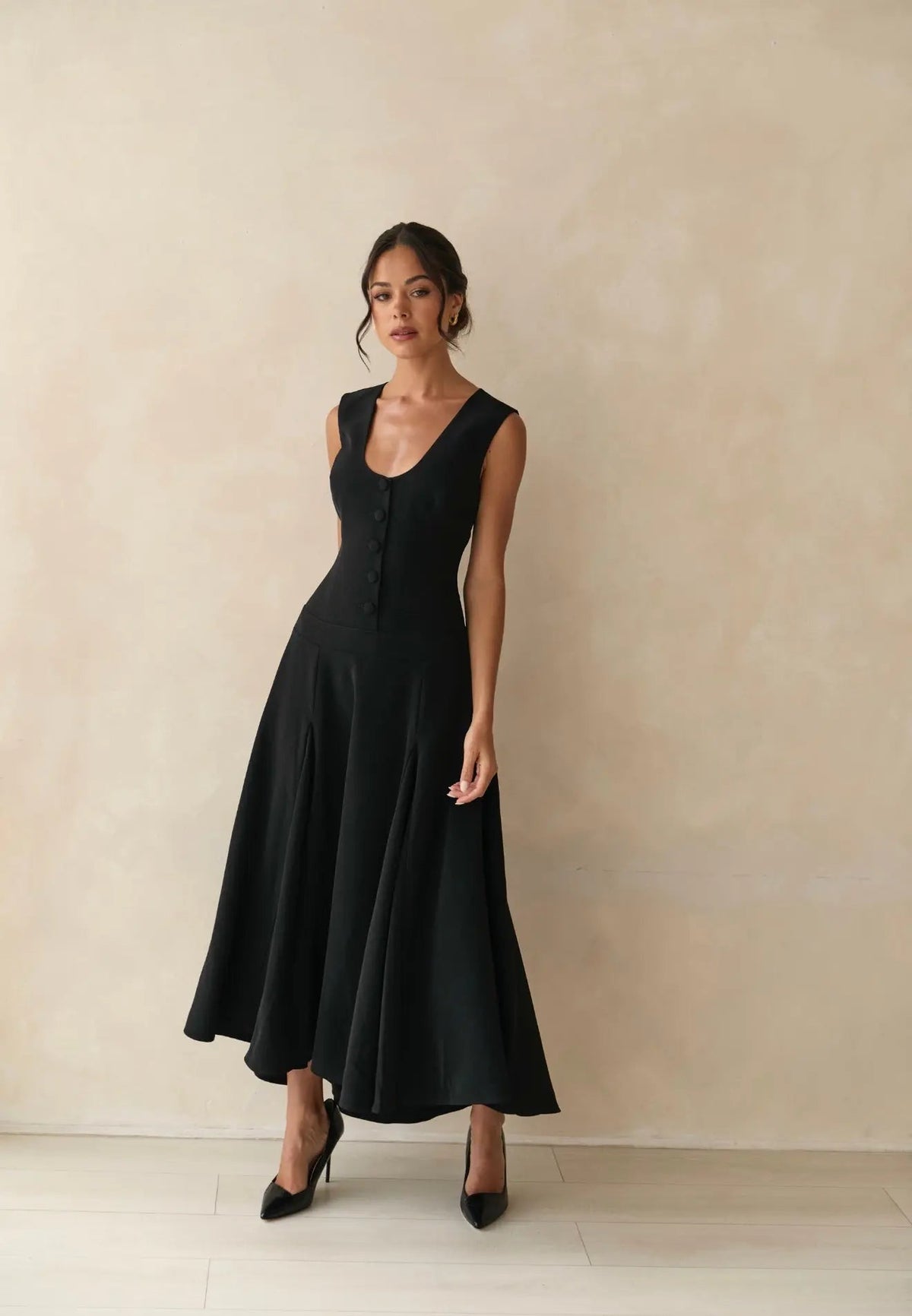 BLACK CITY DRESS