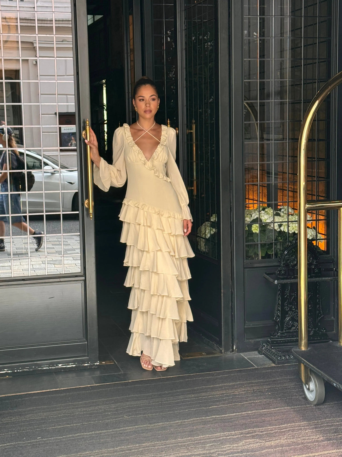 ALB RUFFLE DRESS