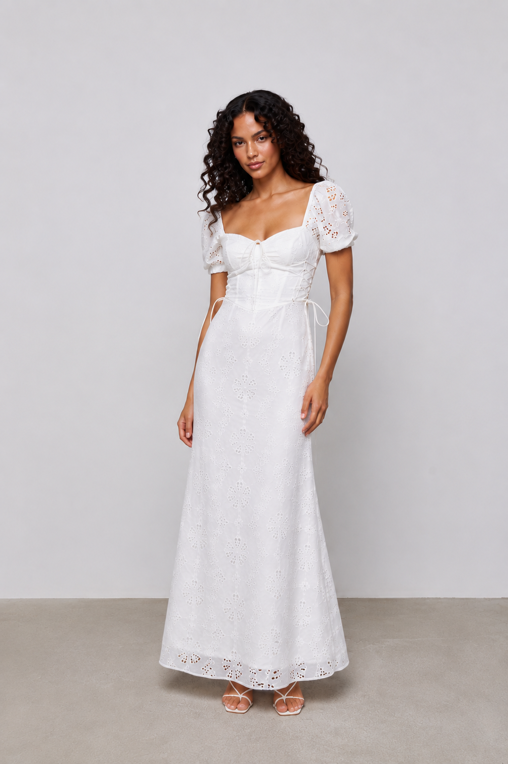 TULIP EMBROIDERY DRESS